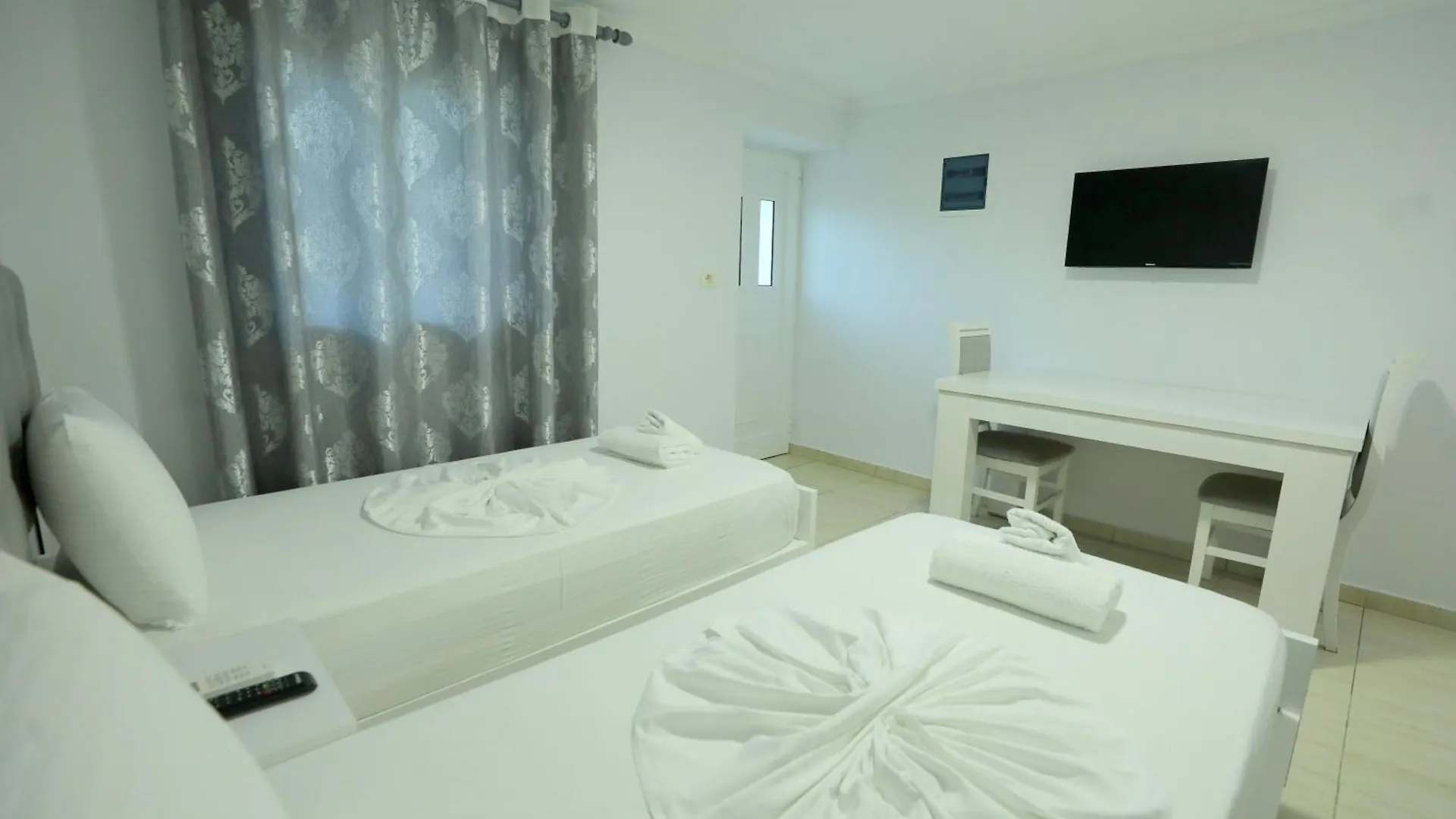 Villa Kevin'S Sarande Albania