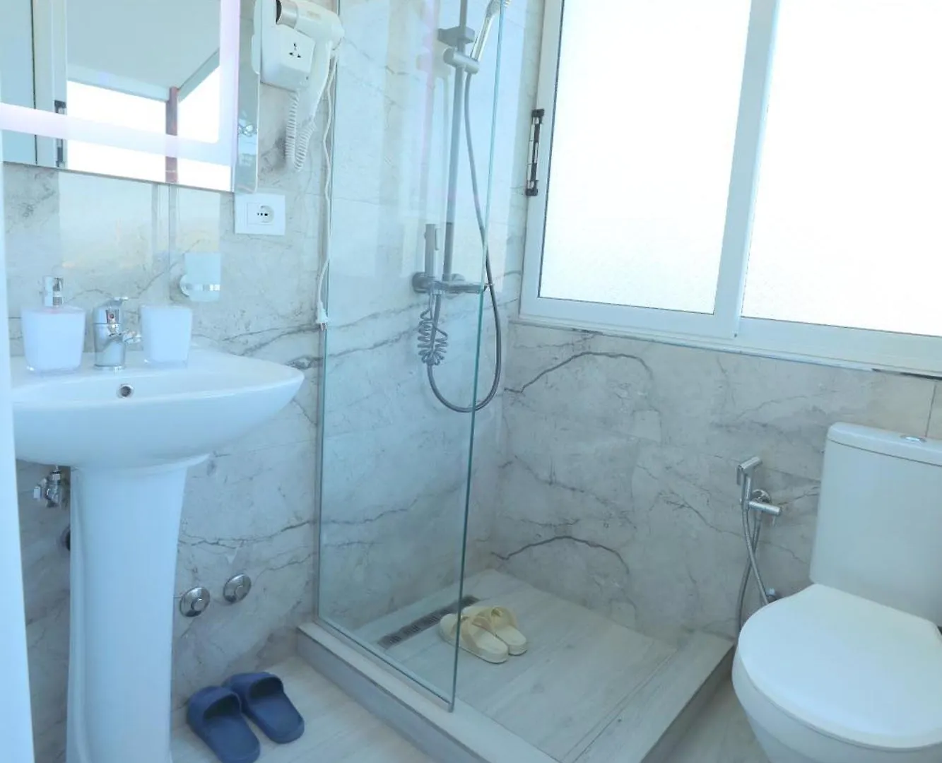 Villa Kevin'S Sarande 0*,